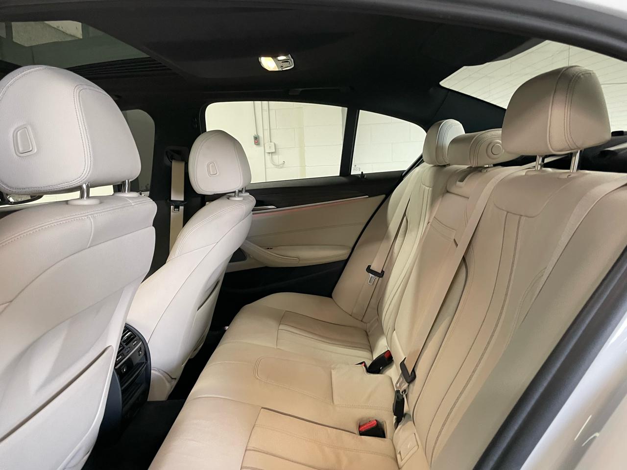 BMW 5-Series 530i xDrive 2017