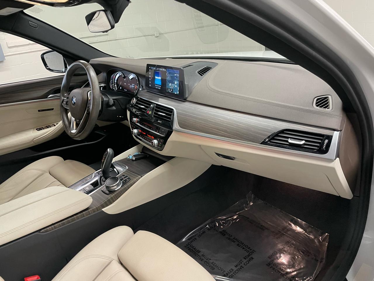 BMW 5-Series 530i xDrive 2017