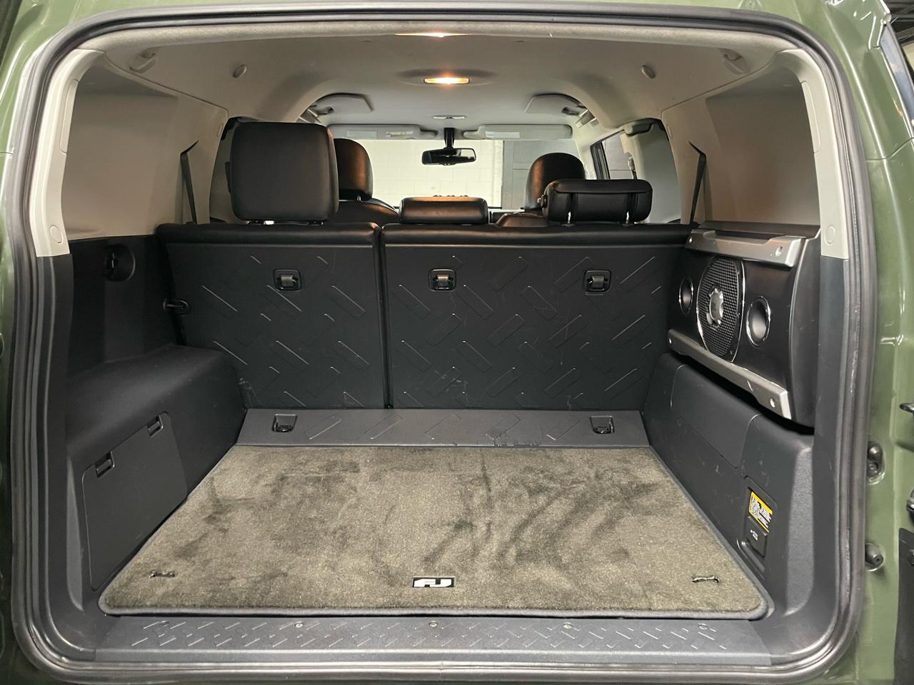 Toyota FJ Cruiser  2011