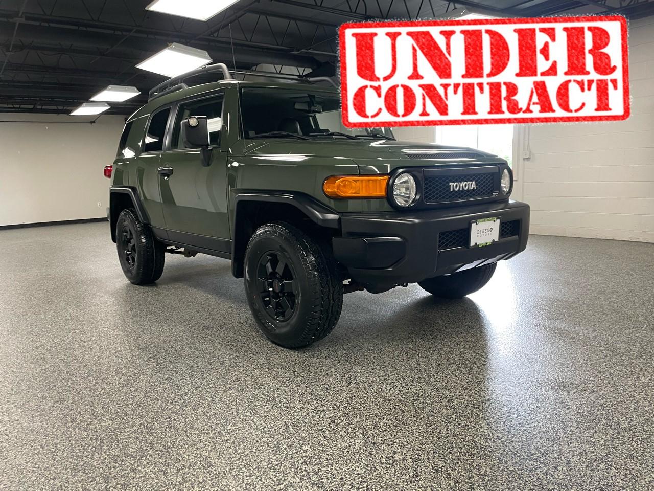 2011 Toyota FJ Cruiser 4x4's photo