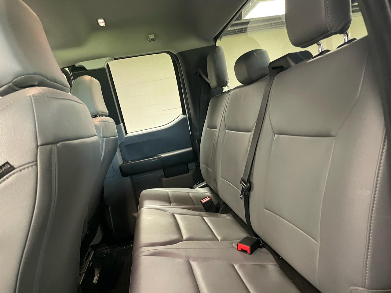 Ford F-250 SD XL SuperCab 4WD 2023
