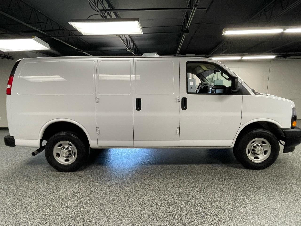Chevrolet Express 2500 Cargo 2021