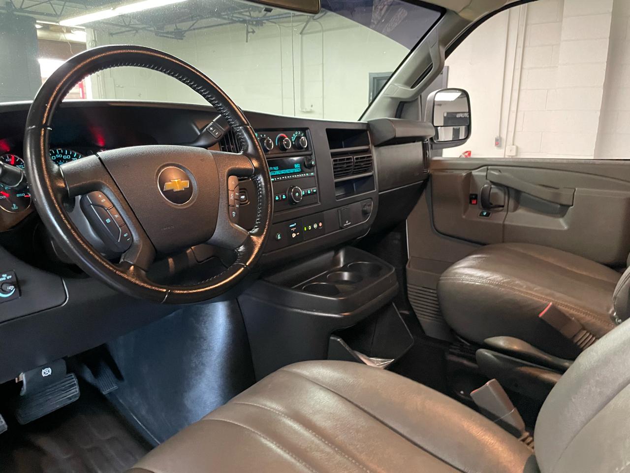 Chevrolet Express 2500 Cargo 2021