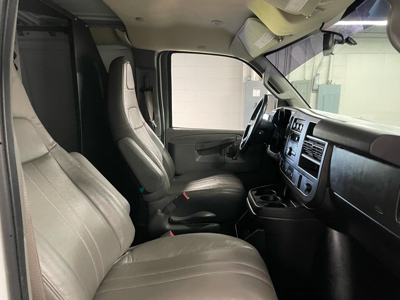 Chevrolet Express 2500 Cargo 2021