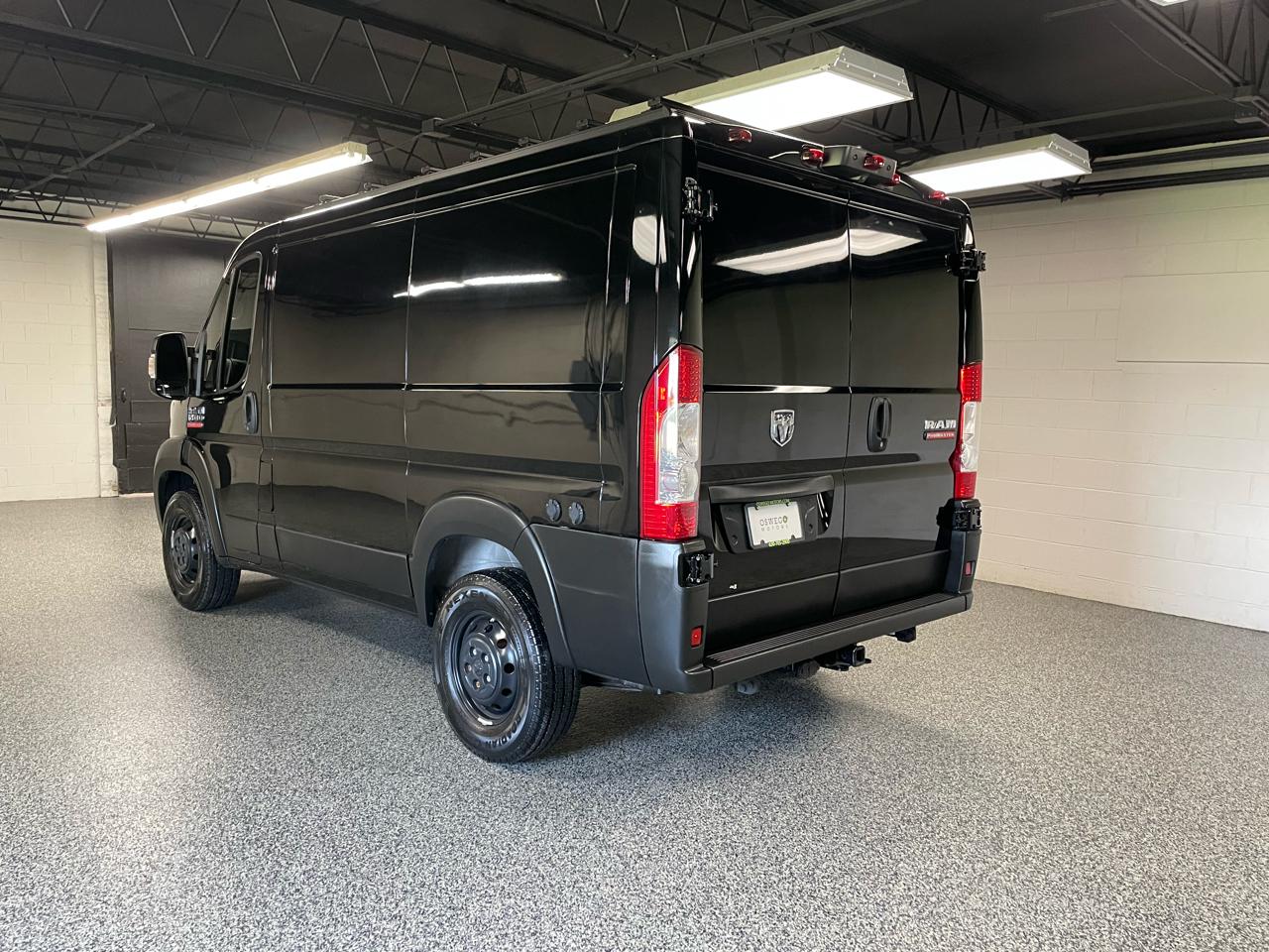 RAM Promaster 1500 Low Roof 118-in. WB 2022