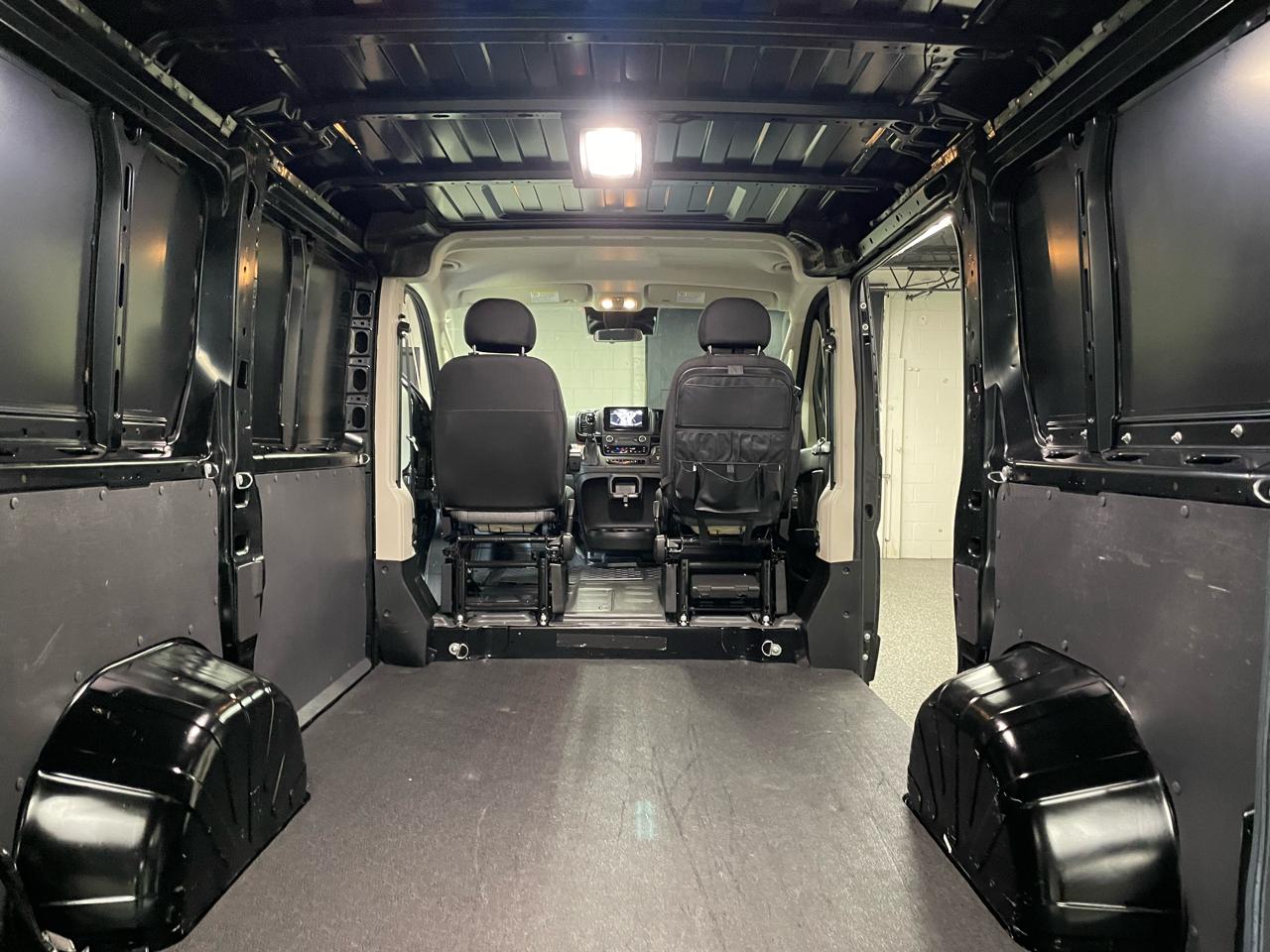 RAM Promaster 1500 Low Roof 118-in. WB 2022