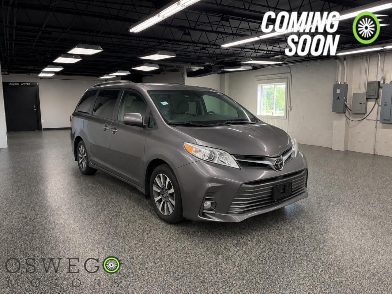 Toyota Sienna XLE 7-Passenger AWD 2020
