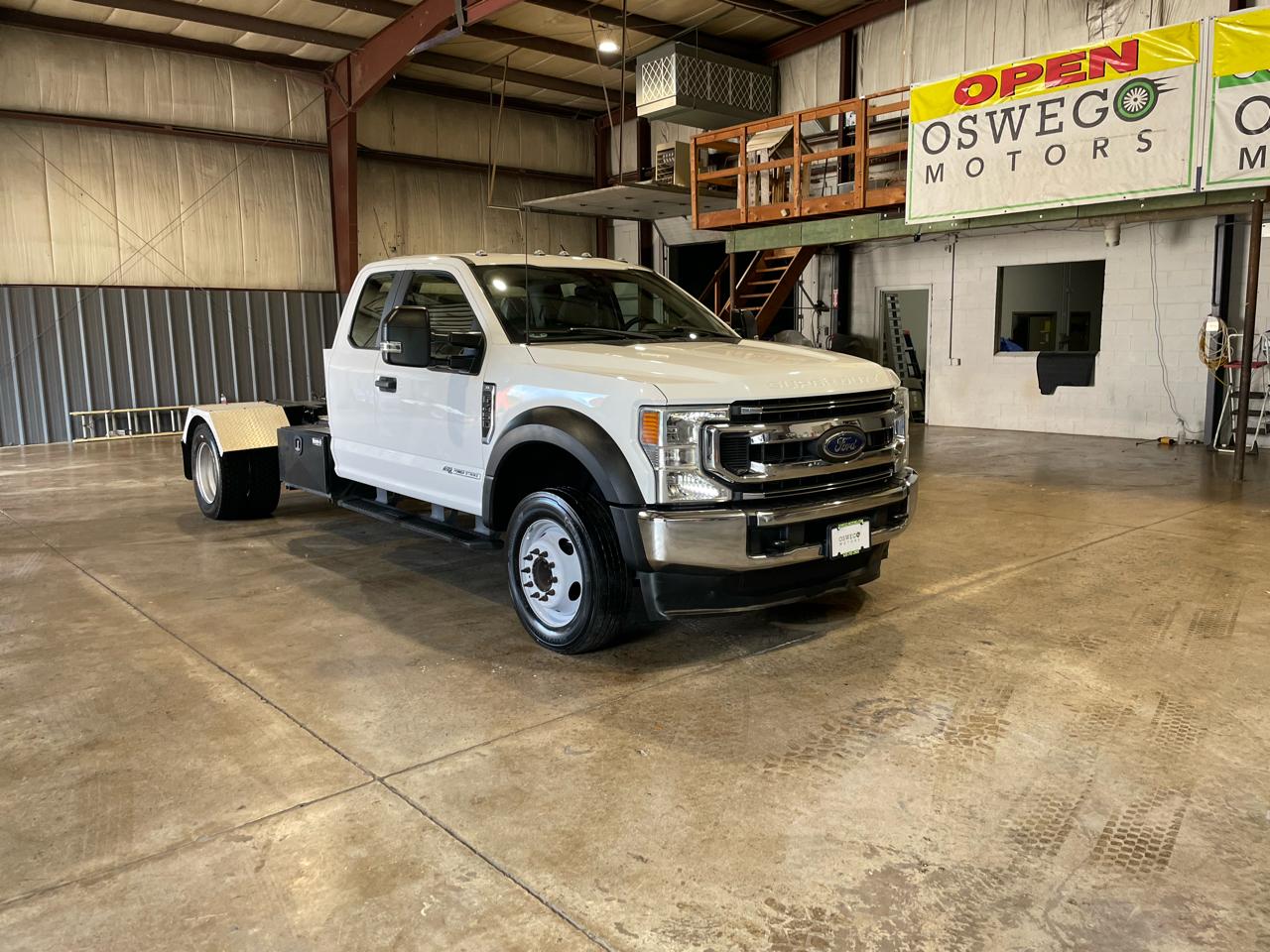 Ford F-450 SD SuperCab DRW 2WD 2022