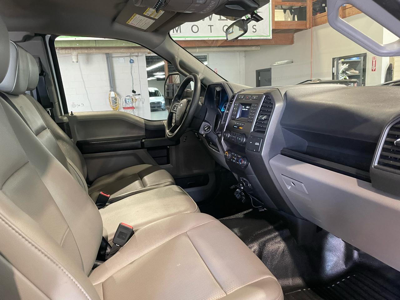 Ford F-450 SD SuperCab DRW 2WD 2022