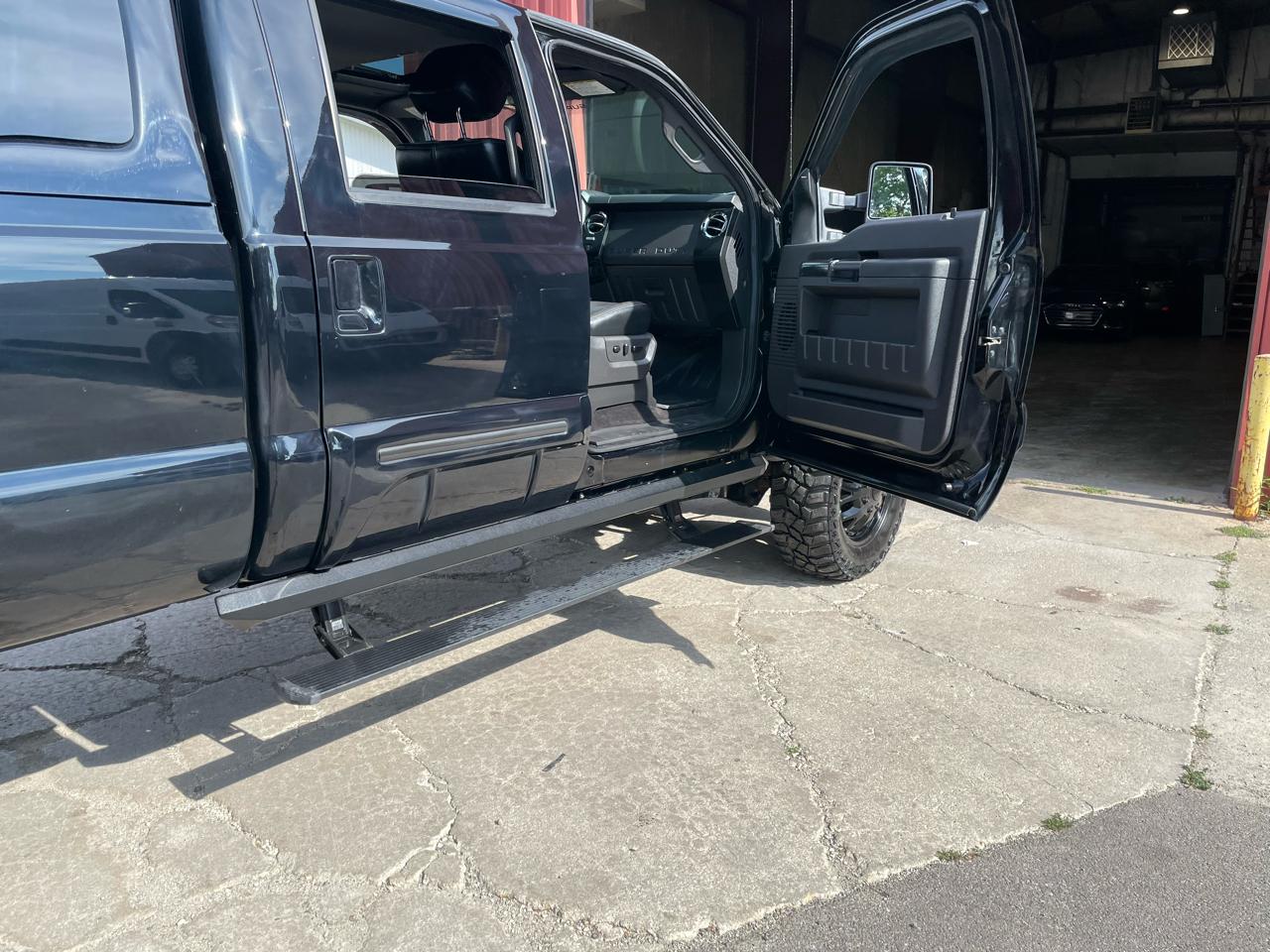Ford F-350 SD Lariat Crew Cab Long Bed DRW 4WD 2016