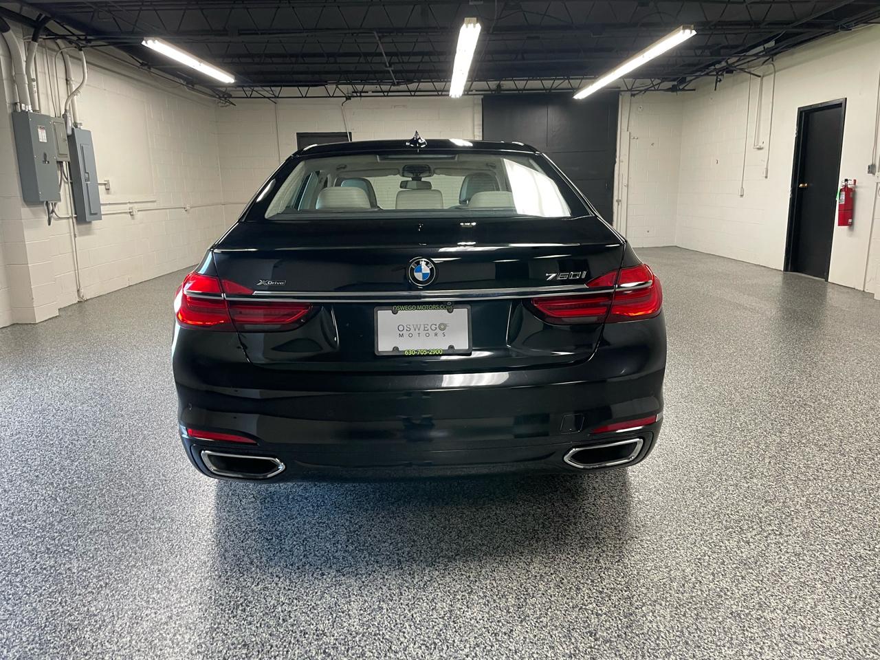 BMW 7-Series 750xi 2018