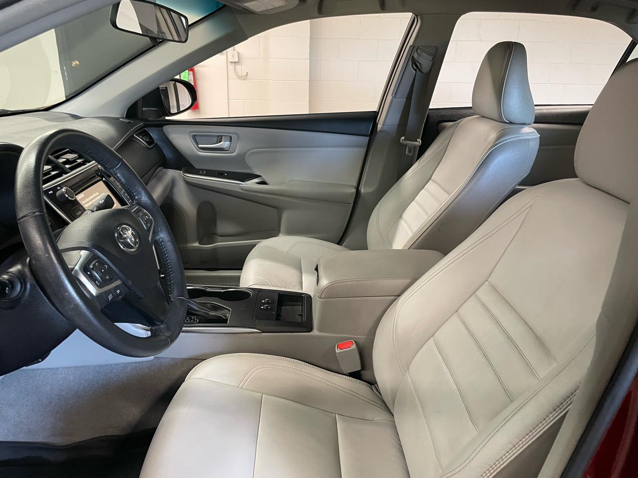 Toyota Camry XLE 2017