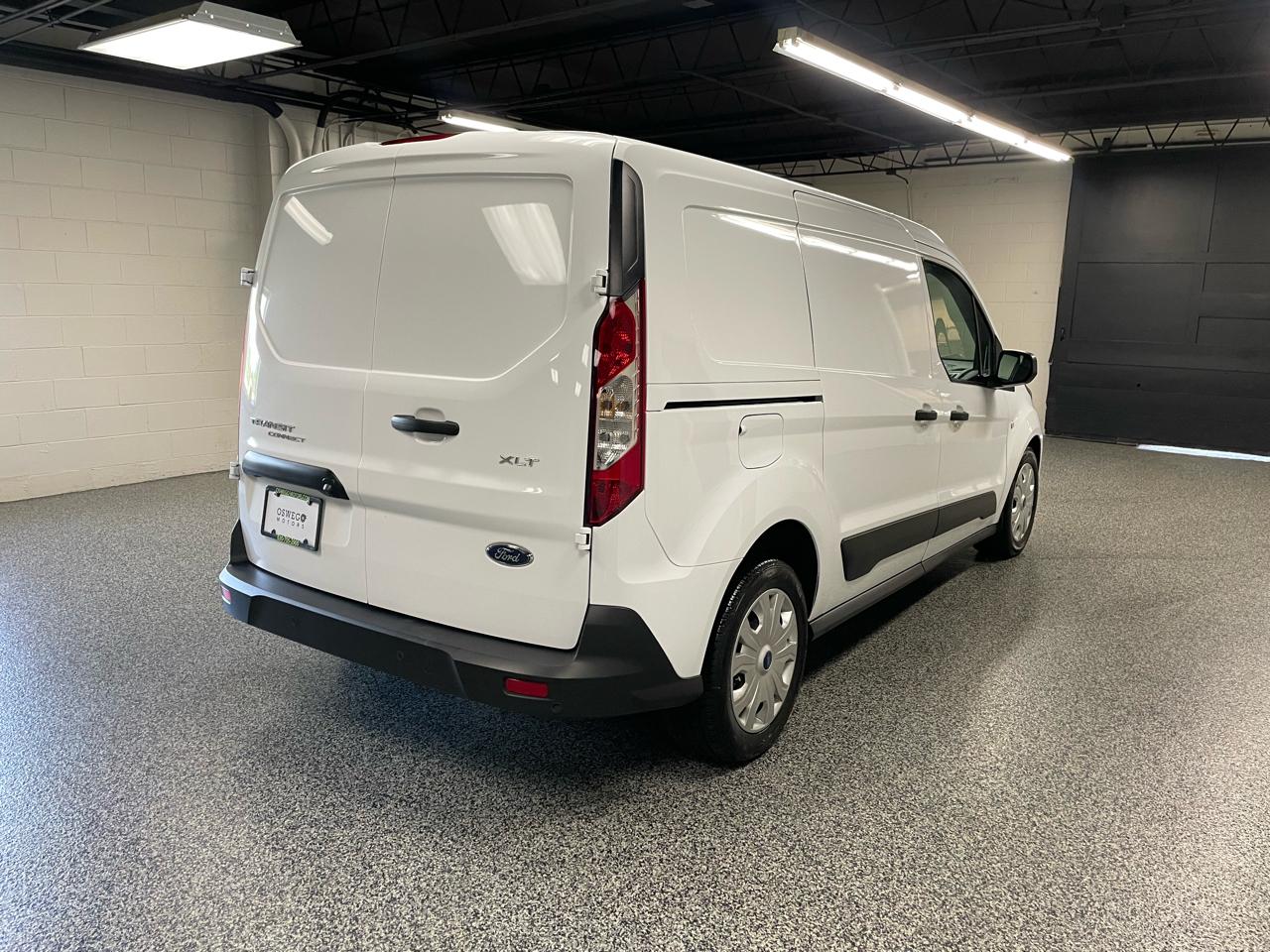Ford Transit Connect Cargo Van XLT LWB 2023