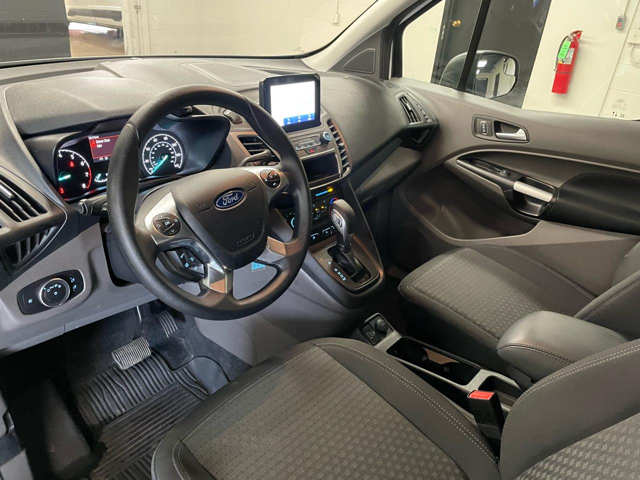 Ford Transit Connect Cargo Van XLT LWB 2023