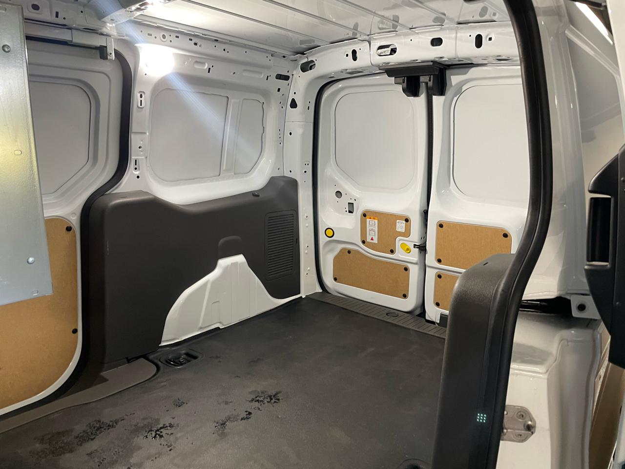 Ford Transit Connect Cargo Van XLT LWB 2023
