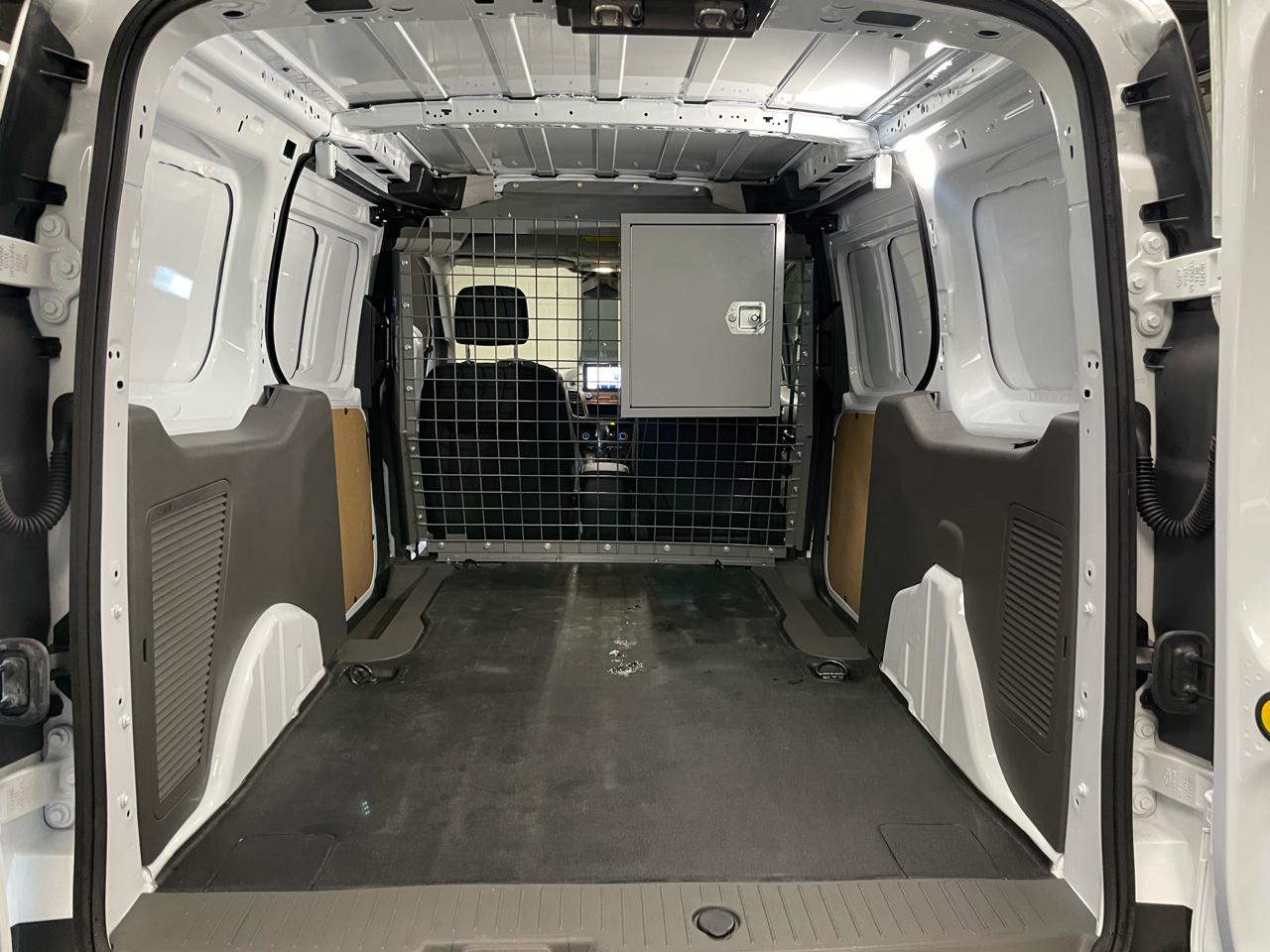 Ford Transit Connect Cargo Van XLT LWB 2023