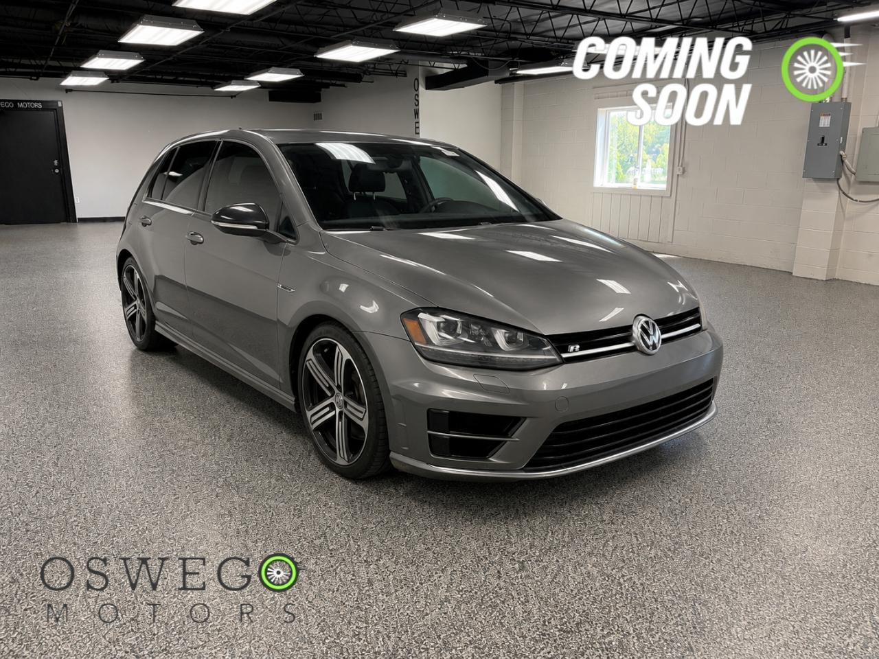 Volkswagen Golf R Base 2016