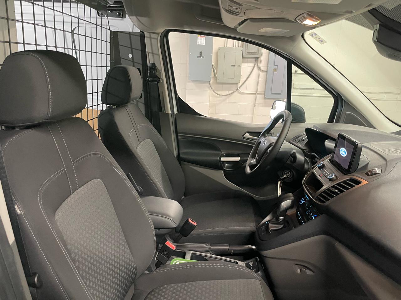 Ford Transit Connect Cargo Van XLT LWB 2023