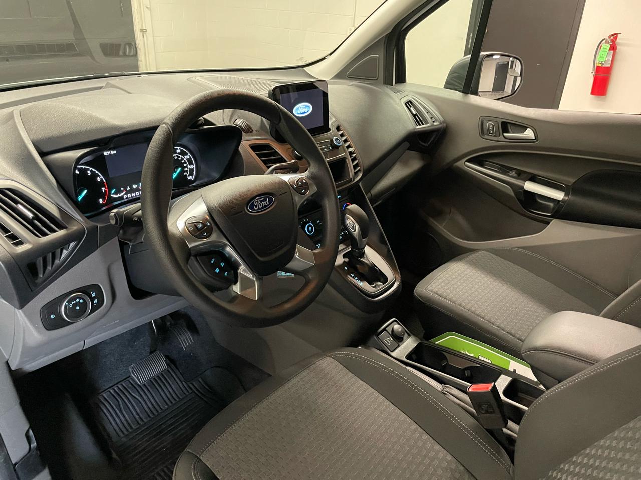 Ford Transit Connect Cargo Van XLT LWB 2023