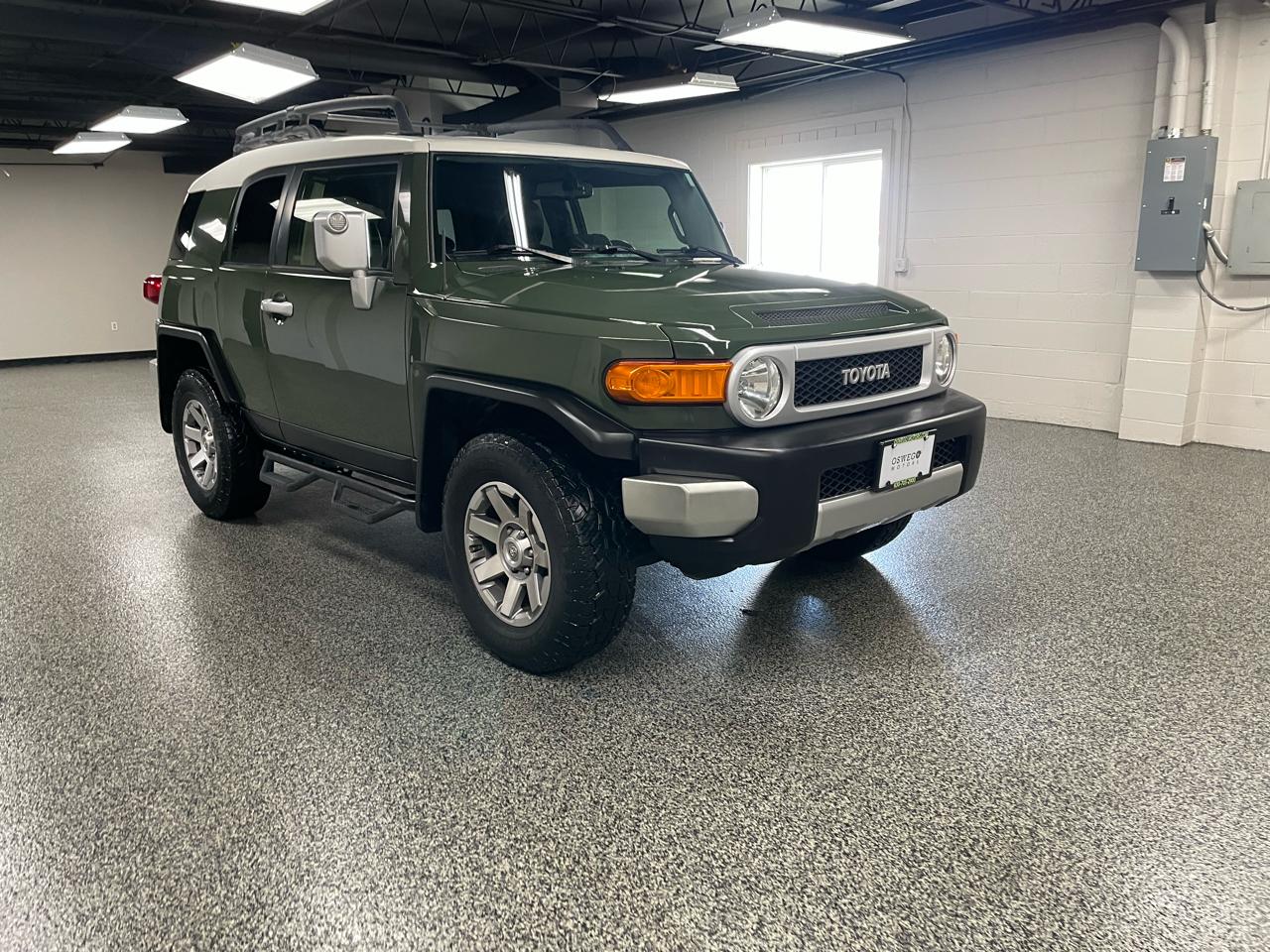 Toyota FJ Cruiser 4WD 2014