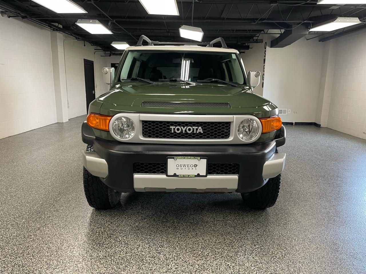 Toyota FJ Cruiser 4WD 2014
