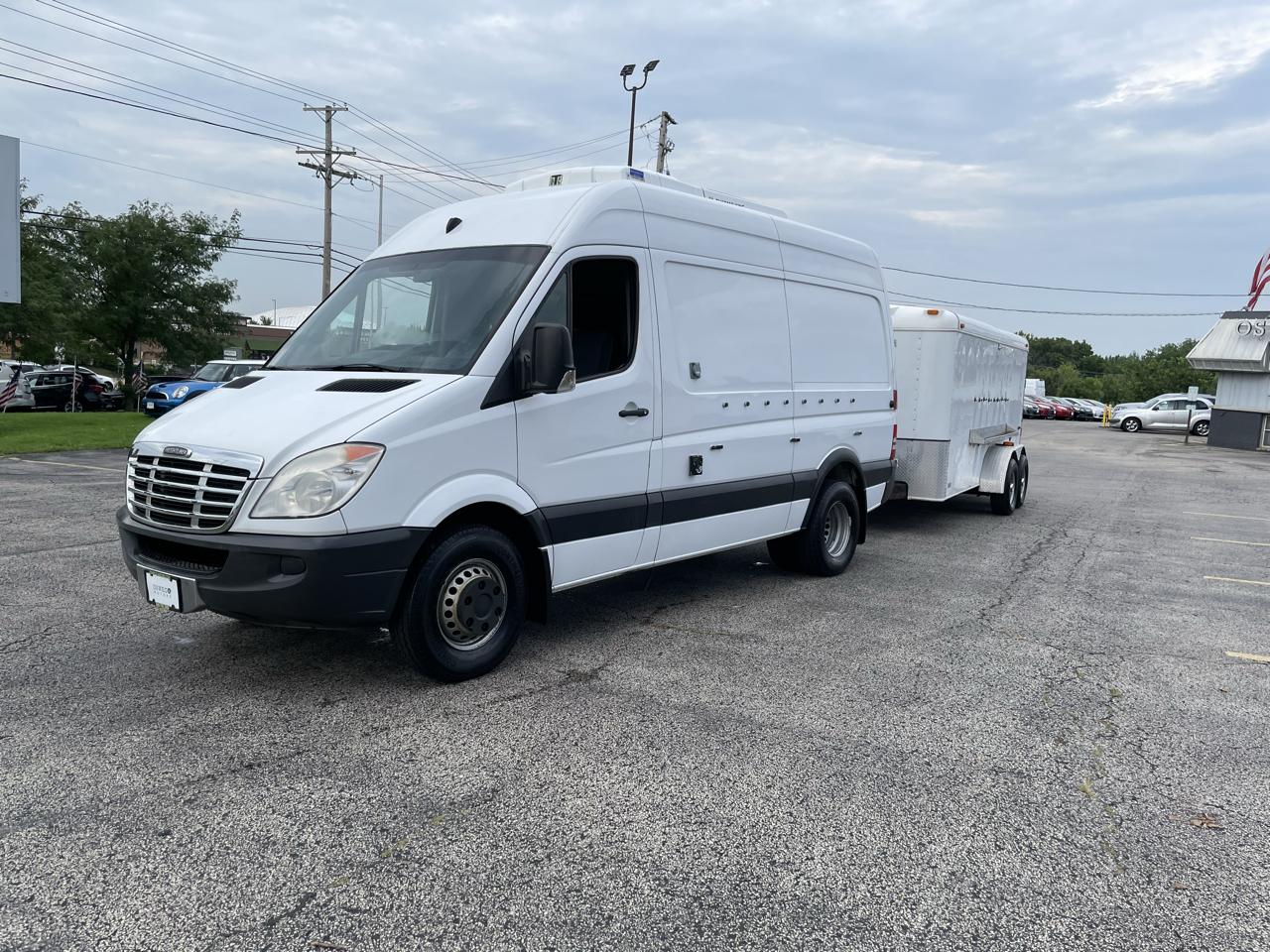 Freightliner Sprinter 3500 144-in. WB 2013