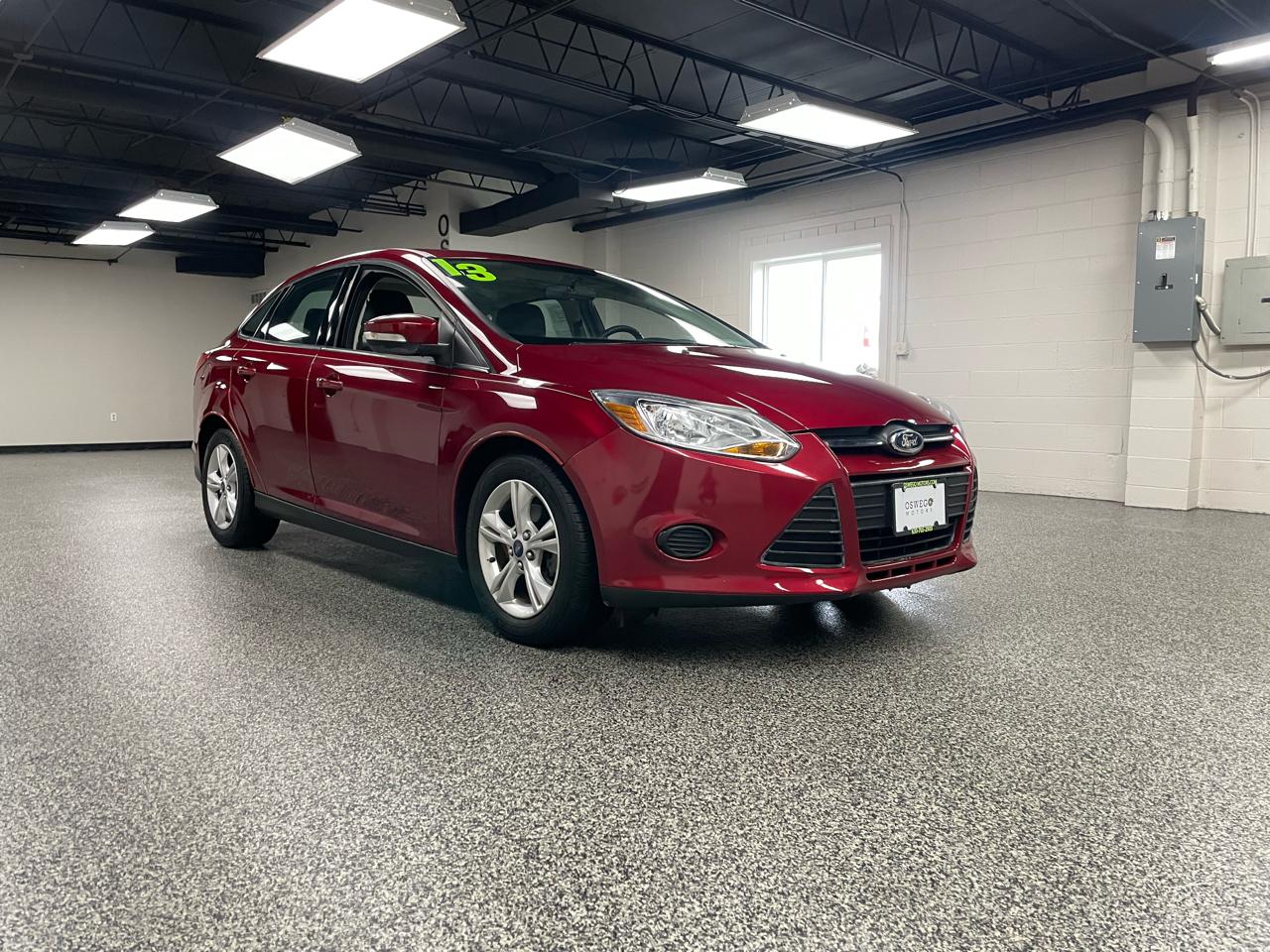 Ford Focus SE Sedan 2013