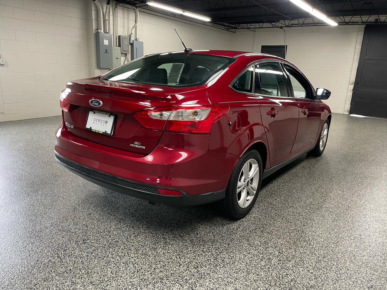 Ford Focus SE Sedan 2013