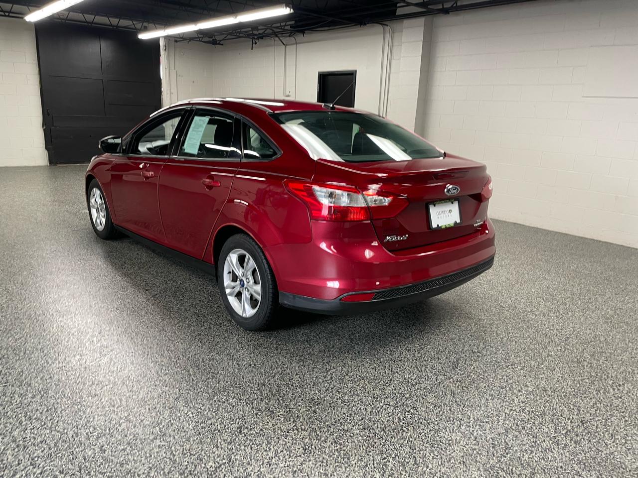 Ford Focus SE Sedan 2013