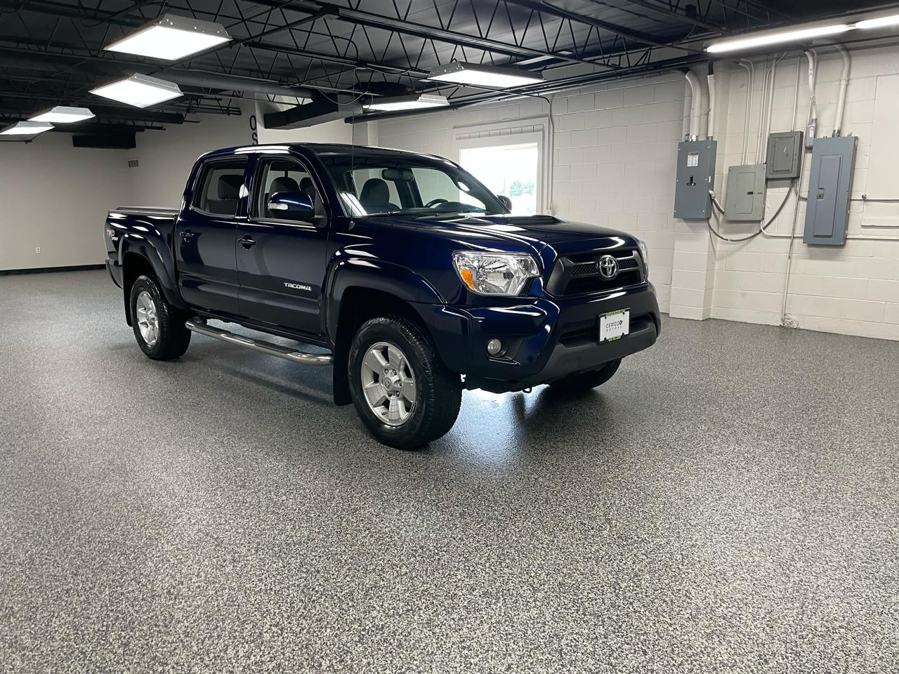 Toyota Tacoma Double Cab V6 4WD 2012