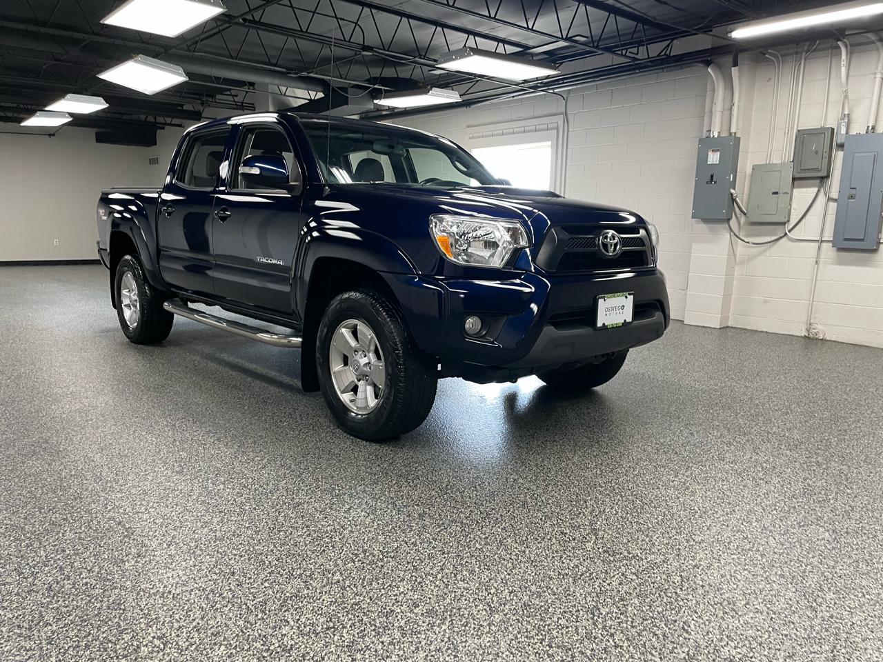 Toyota Tacoma Double Cab V6 4WD 2012