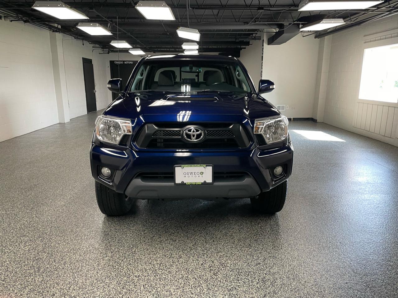 Toyota Tacoma Double Cab V6 4WD 2012