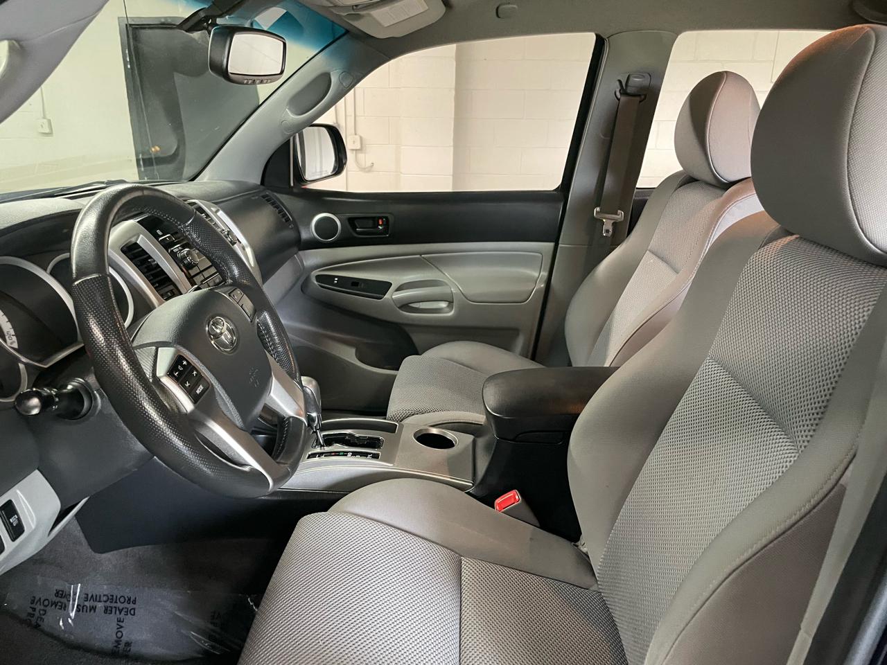 Toyota Tacoma Double Cab V6 4WD 2012