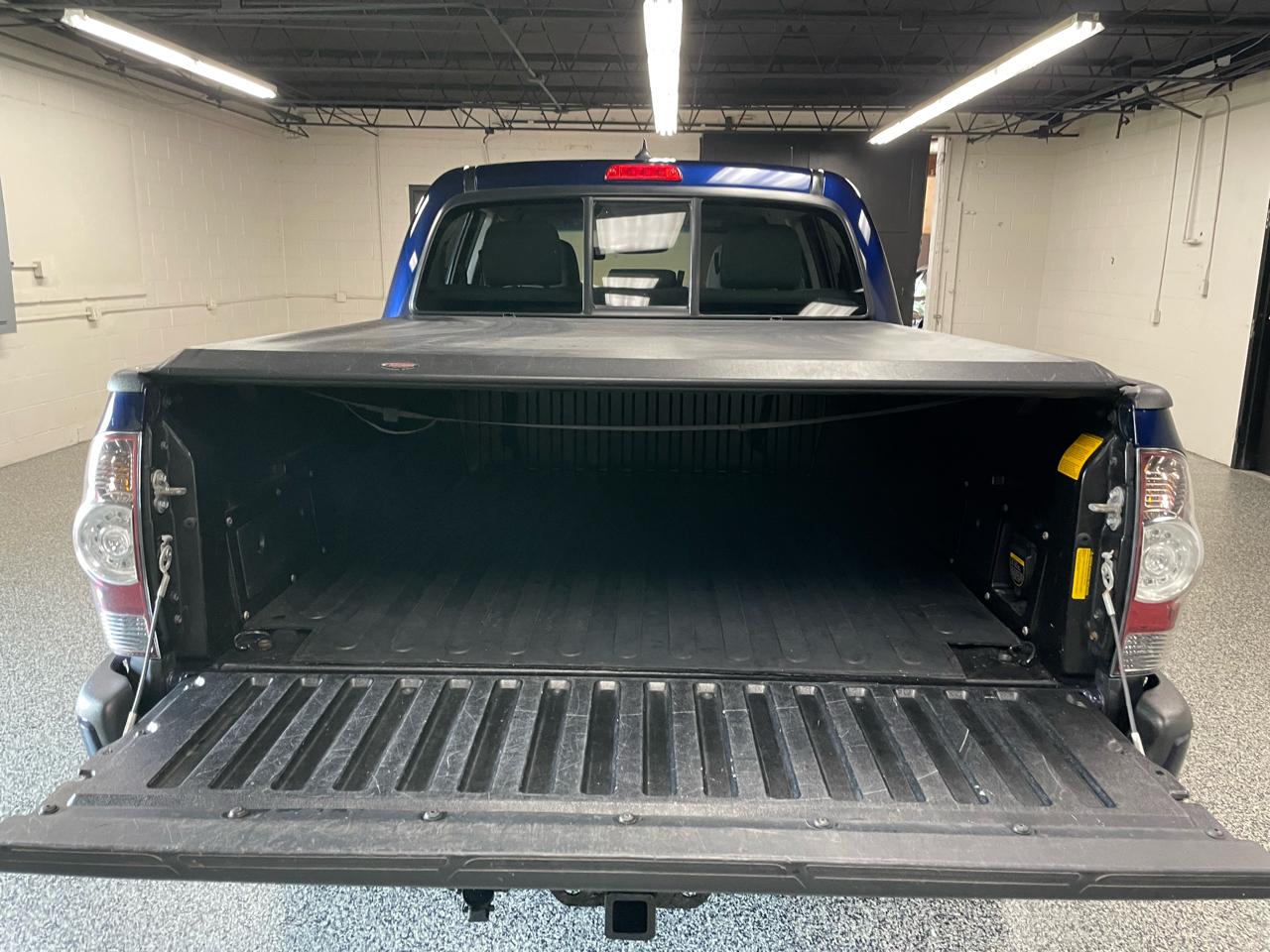 Toyota Tacoma Double Cab V6 4WD 2012