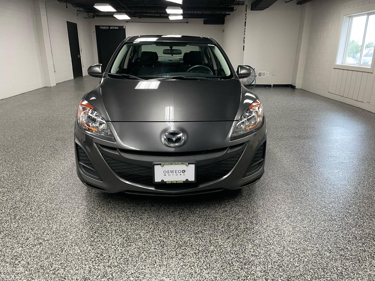 Mazda MAZDA3 i Touring 4-door 2011