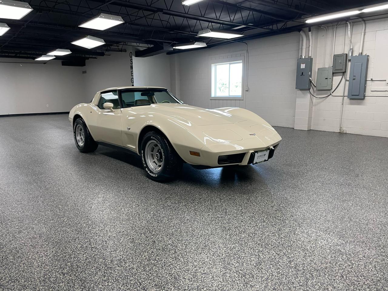 Chevrolet Corvette 2dr Coupe 1979