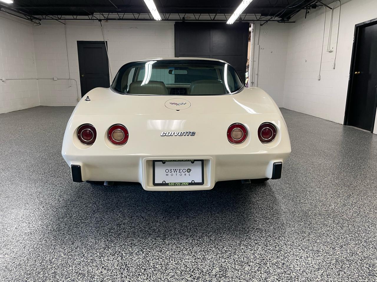 Chevrolet Corvette 2dr Coupe 1979