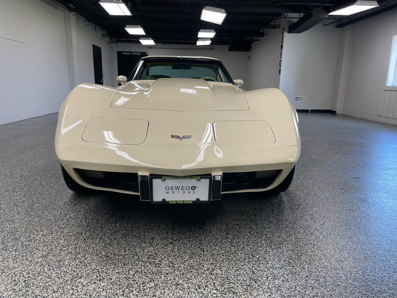 Chevrolet Corvette 2dr Coupe 1979