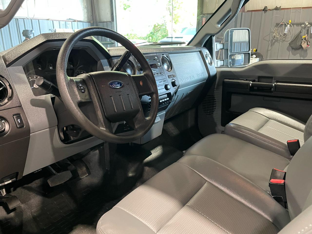 Ford F-350 SD XL DRW 2WD 2015