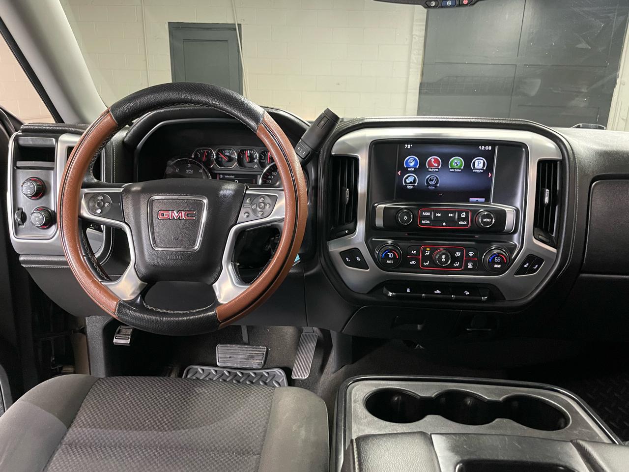 GMC Sierra 1500 SLE Double Cab 4WD 2015