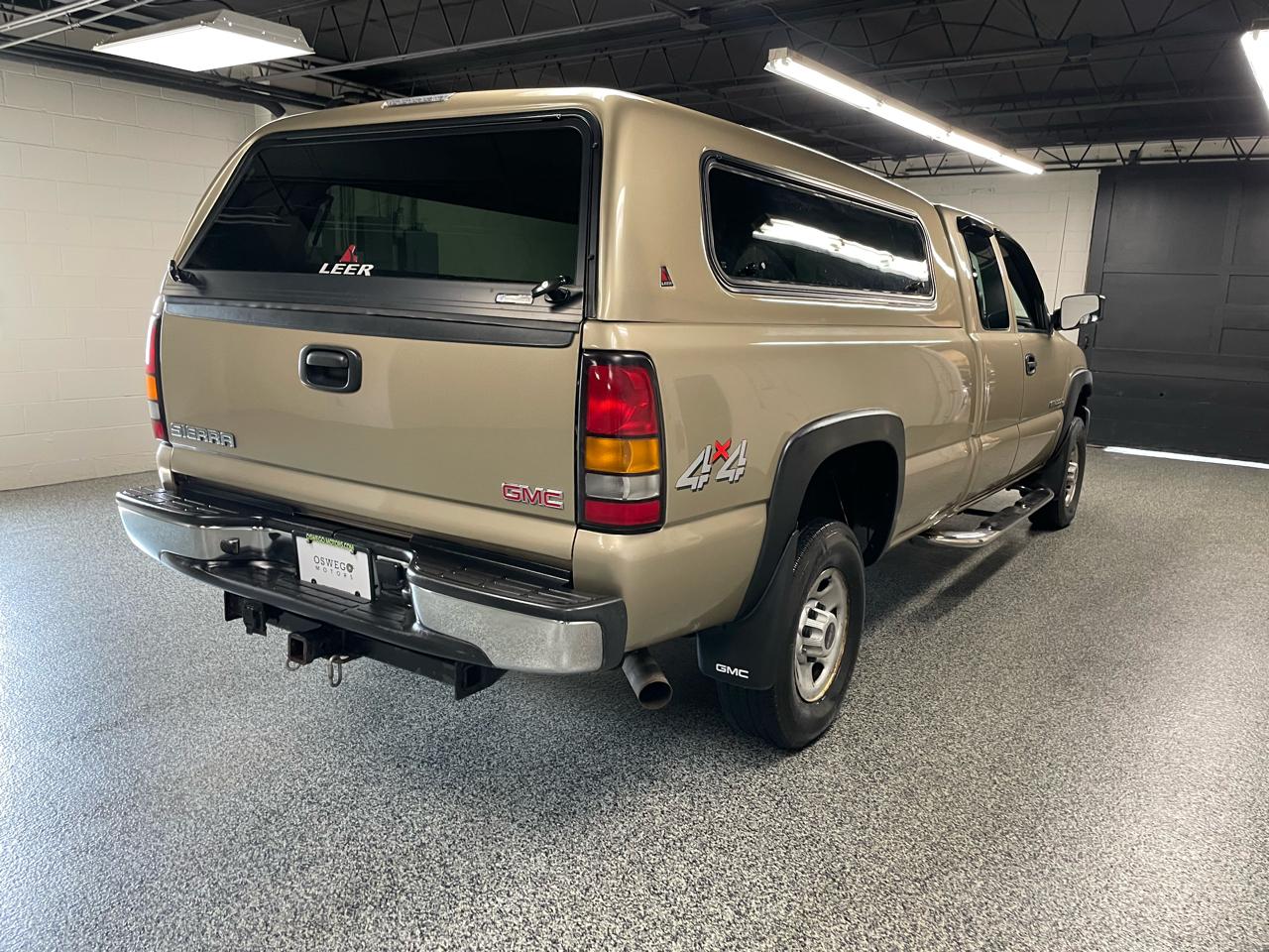 GMC Sierra 2500HD Ext. Cab Long Bed 4WD 2004