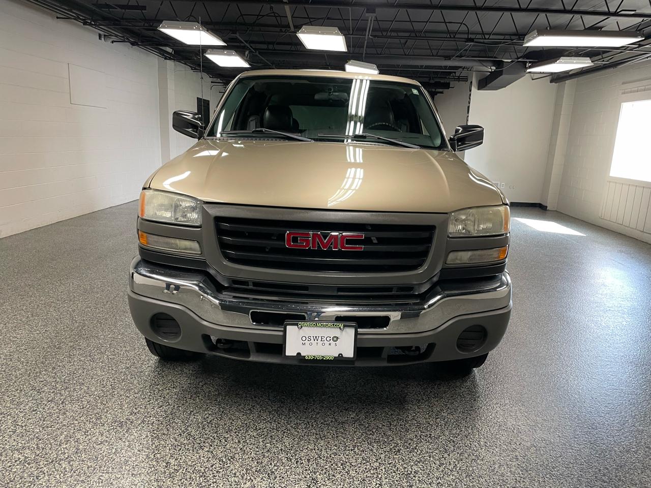 GMC Sierra 2500HD Ext. Cab Long Bed 4WD 2004