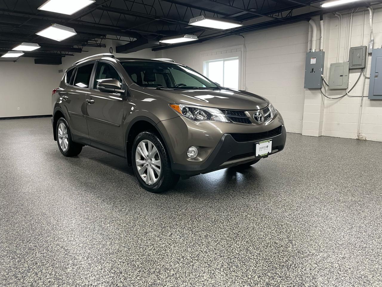 Toyota RAV4 Limited AWD 2015