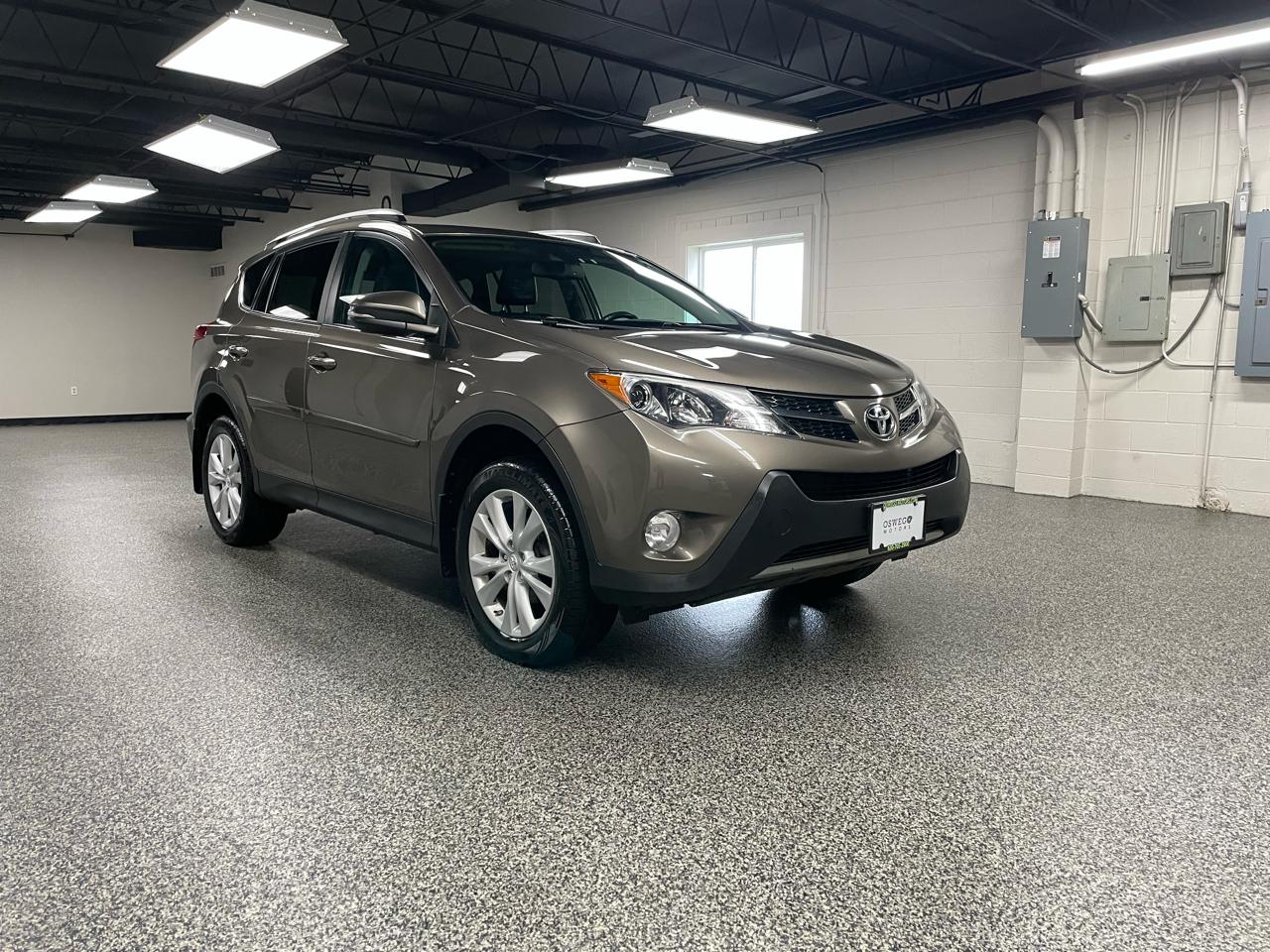 Toyota RAV4 Limited AWD 2015