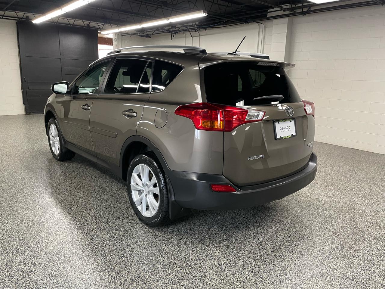 Toyota RAV4 Limited AWD 2015