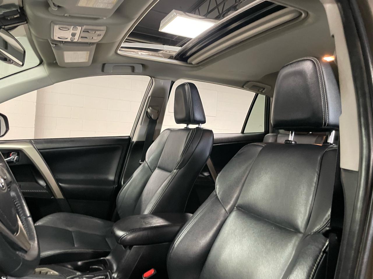 Toyota RAV4 Limited AWD 2015