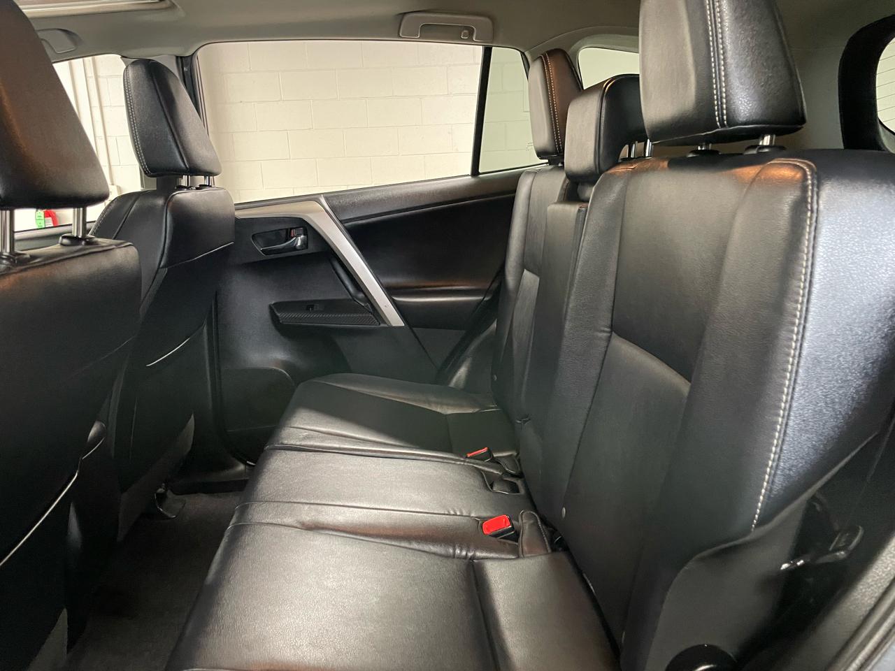 Toyota RAV4 Limited AWD 2015