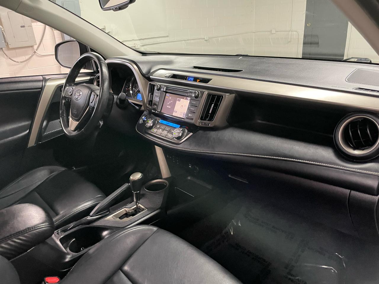 Toyota RAV4 Limited AWD 2015