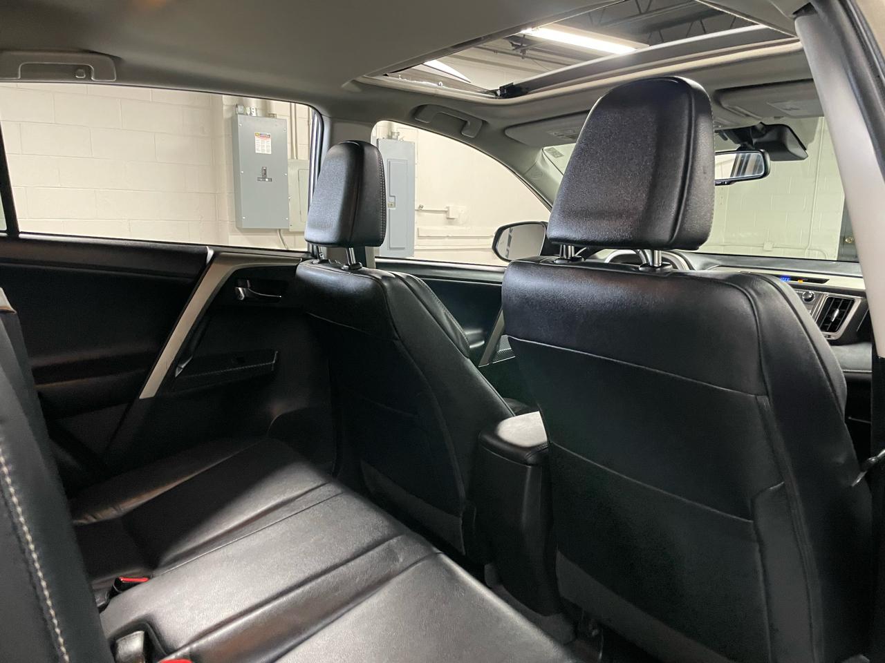 Toyota RAV4 Limited AWD 2015