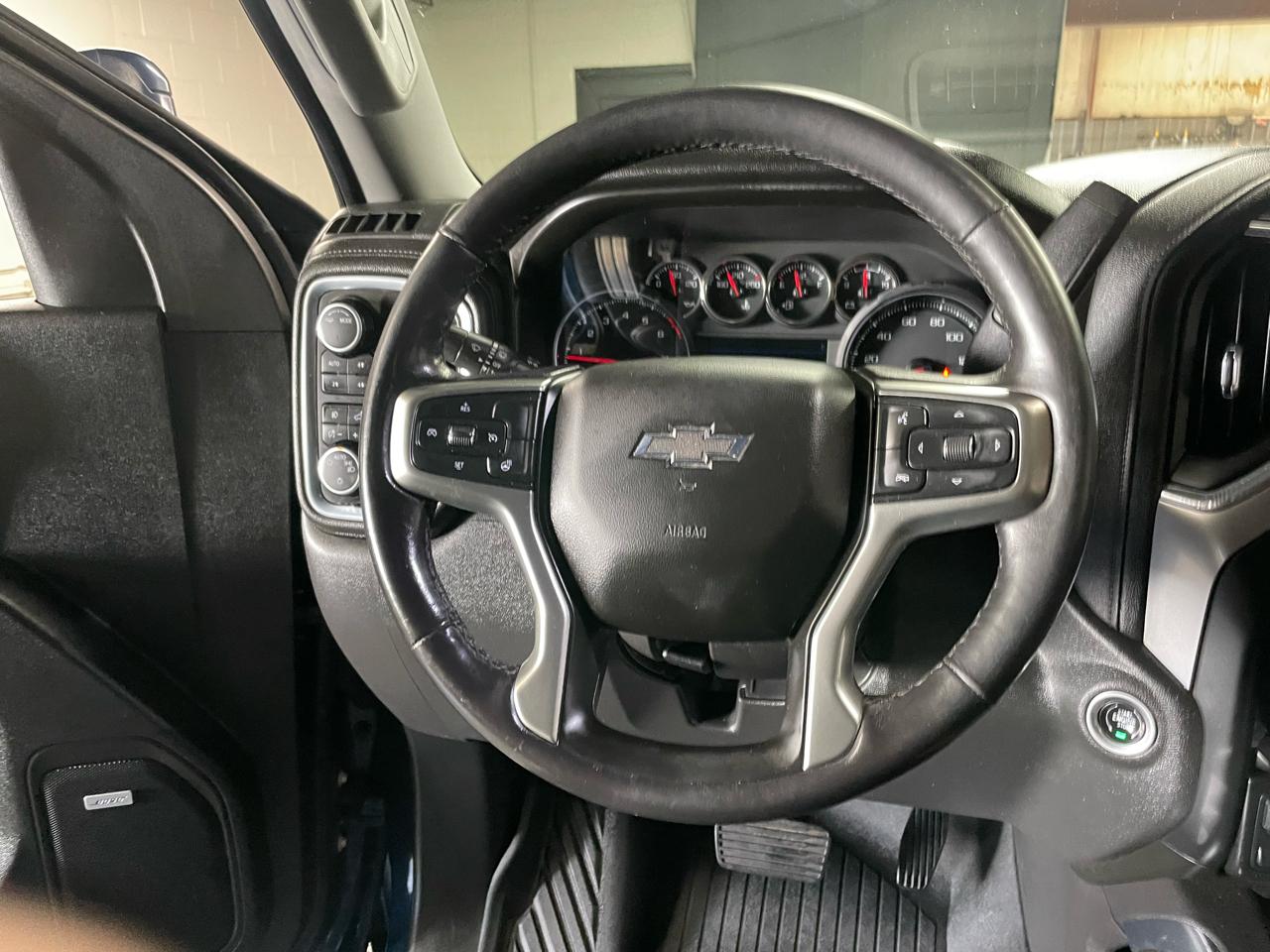 Chevrolet Silverado 1500 Limited LT Trail Boss Crew Cab 4WD 2022